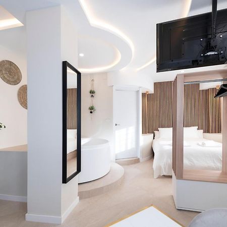 Ferienwohnung Malaga Boutique V.V Luxury Jacuzzy Exterior foto