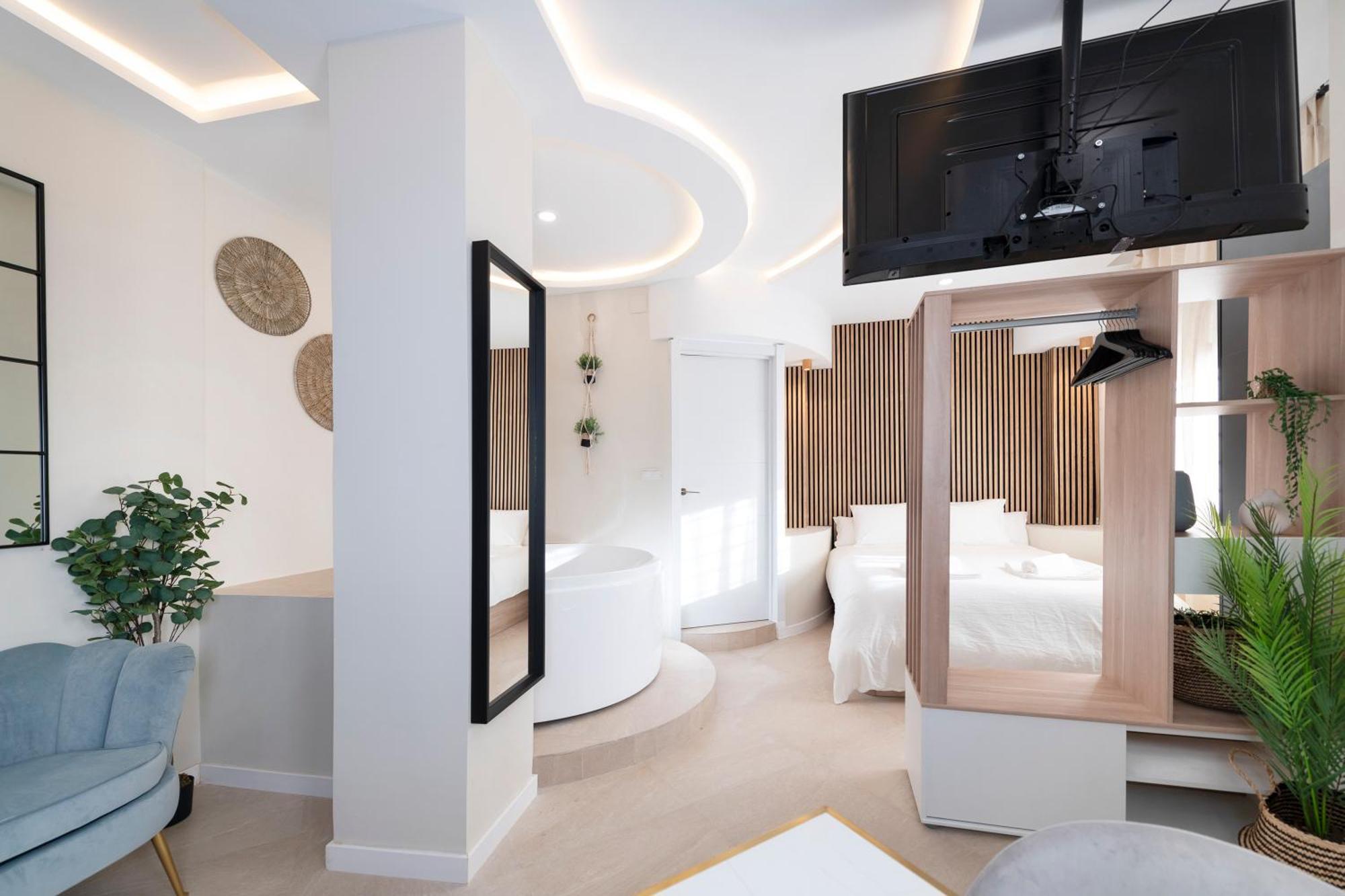 Ferienwohnung Malaga Boutique V.V Luxury Jacuzzy Exterior foto